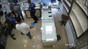 سرقة مجوهرات بقيمة مليون ليرة تركية في باشاكشهير بإسطنبول