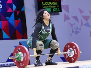 شاهد أول سعودية تحصل على ميدالية آسيوية للأثقال