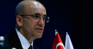 وزير المالية التركي يعلق على رفع سعر الفائدة من قبل المركزي التركي