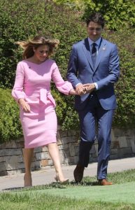 بعد زواج دام 18 عاماً.. رئيس الوزراء الكندي يعلن انفصاله عن زوجته 1