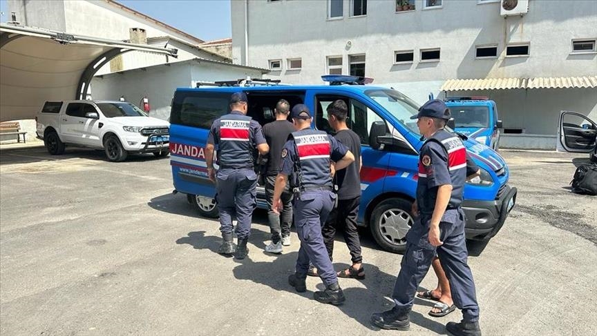 ضبط 22 مهاجر غير نظامي بولاية أدرنة 5