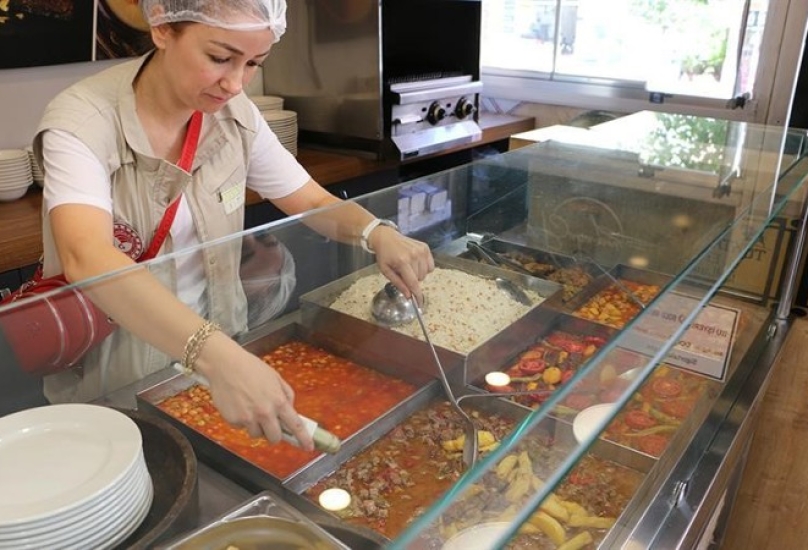 تغريم المطاعم والفنادق بملايين الليرات بعد حملة تفتيش مكثفة في اسطنبول 1