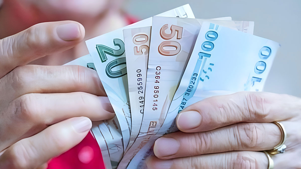 زيادة تاريخية برواتب الموظفين في تركيا 7