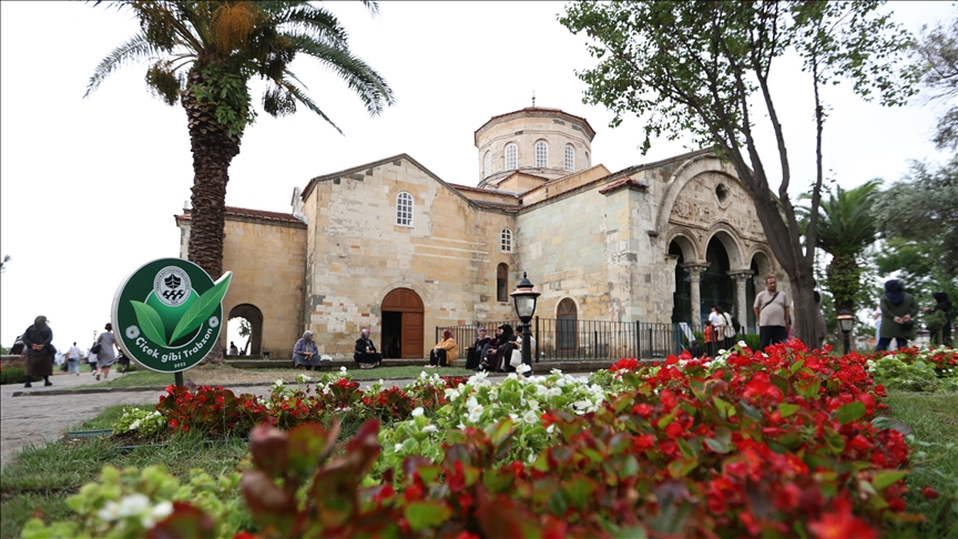 بسبب جمالها الساحر وطبيعتها الخلابة.. طرابزون تحطم رقم قياسي في عدد السياح الأجانب 3