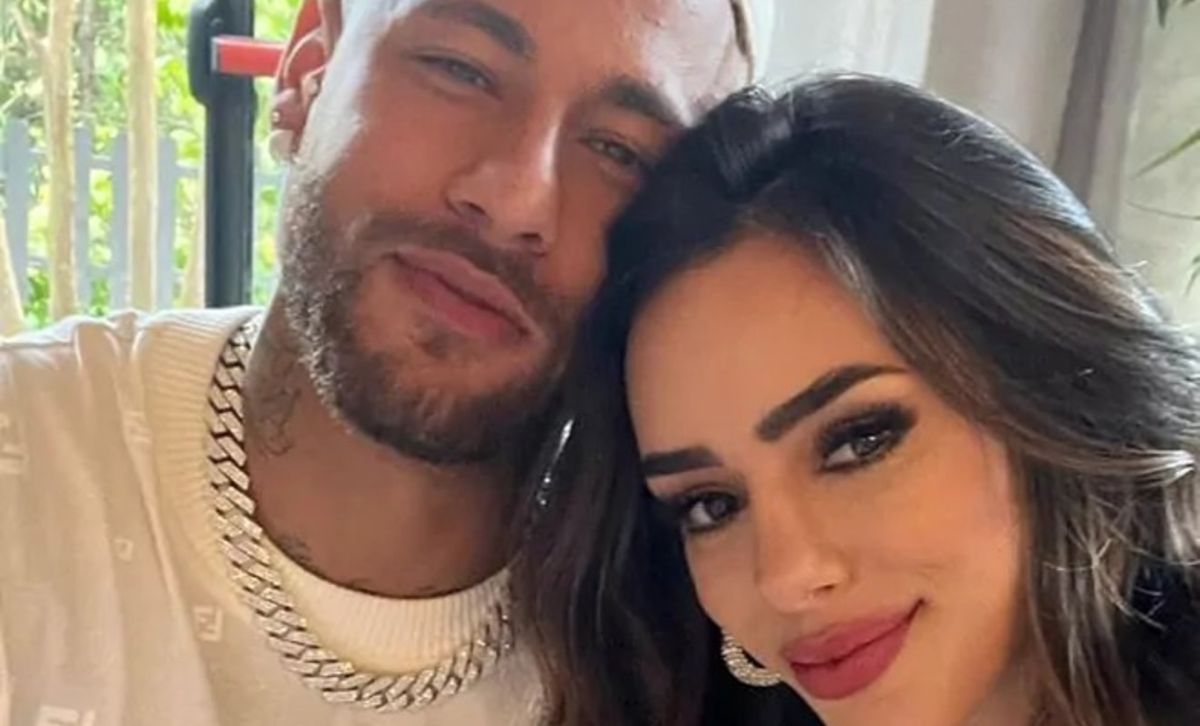 صديقة نيمار تثير غضب جماهير الهلال بتصرف غير متوقع (صورة) 11