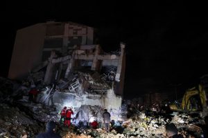 بدء تسليم المنازل المدمرة لضحايا الزلزال في أديامان