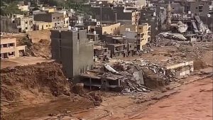 شاهد كيف حولت العاصفة “دانيال” مدينة درنة إلى دمار (صورة وفيديوهات كارثية)