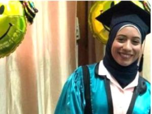 تفاصيل مقتل موظفة رمياً بالرصاص على يد زميلها داخل جامعة القاهرة