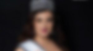 ملكة جمال الكون نيبال تظهر بوزن زائد.. وجمالها حديث الجمهور