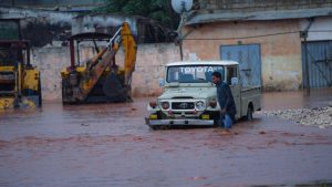 “كأنه يوم القيامة” ناجٍِِِ مصري يروي لحظات الرعب أثناء حدوث إعصار “دانيال”