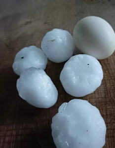 كارثة طبيعية في تركيا: بَرد بحجم البيض يتسبب في خسائر هائلة 7