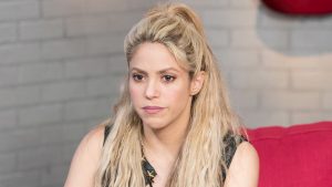 شاكيرا في ورطة