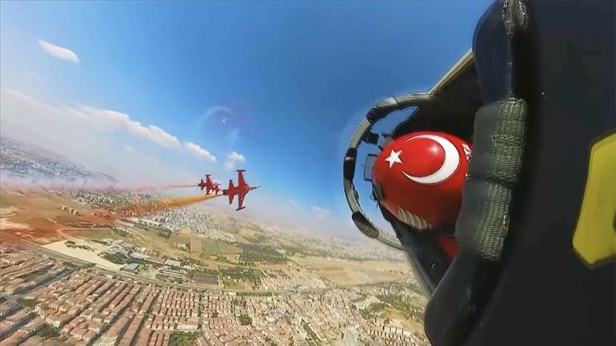 عروض استثنائية من النجوم التركية في أنقرة 5