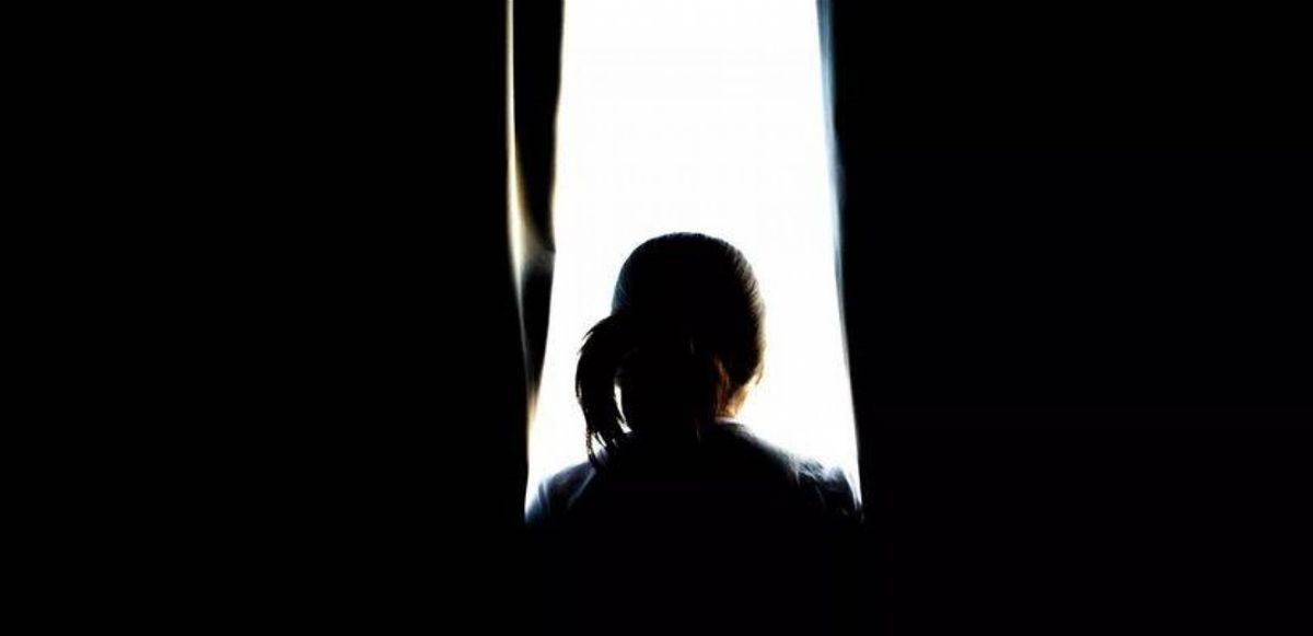 ممثلة عالمية شهيرة تعتنق الإسلام وتنهار بالبكاء أمام الكعبة "صور مؤثرة" 15