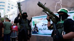 الكونغرس يزعم وقوع أسلحة أمريكية بيد “حماس”