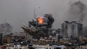إسرائيل تقصف كنيسة الروم الأرثوذكس في غزة