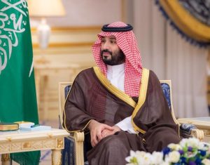 ولي العهد السعودي لبلينكن: يجب وقف العمليات العسكرية بغزة