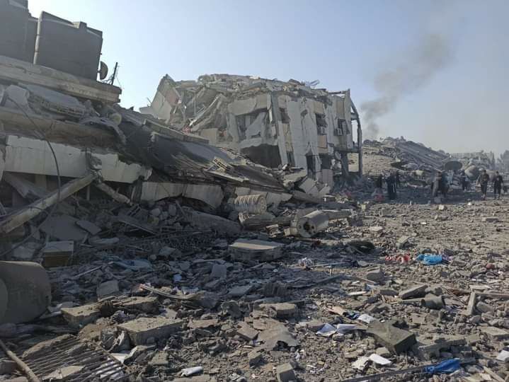 بالصور.. تدمير أبراج الزهراء في غزة 5