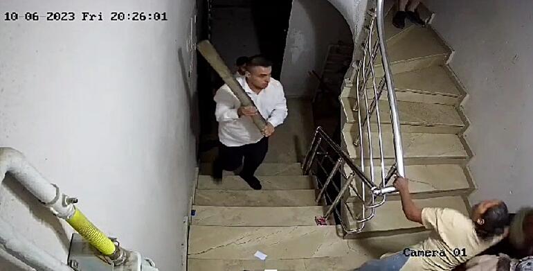 الهجوم على عائلة في دوزجة التركية.. مشاهد مرعبة 7