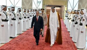 أمير قطر يزور القاهرة لبحث الأوضاع في غزة