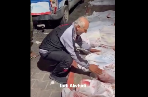 فيديو مؤثر لجد فلسطيني يودع احفاده