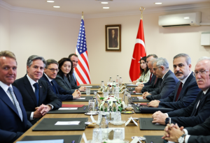 تفاصيل لقاء وزيري الخارجية التركي ونظيره الأمريكي في أنقرة.. هذا ما اتفقا عليه