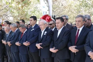 وفاة والد علي باباجان