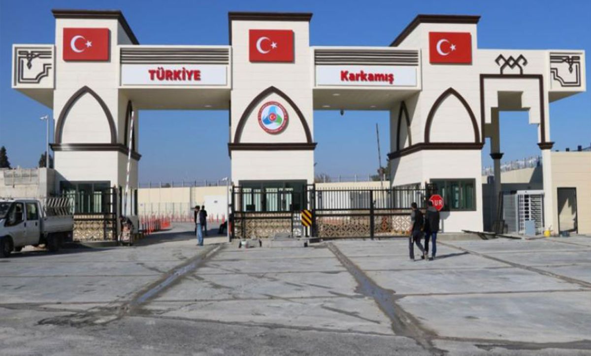 ارتفاع كبير على رسوم الزيارة المؤقتة إلى سوريا 1