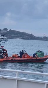 سقوط راكب من عبّارة في مياه البوسفور باسطنبول "شاهد" 1