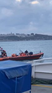 سقوط راكب من عبّارة في مياه البوسفور باسطنبول "شاهد" 5