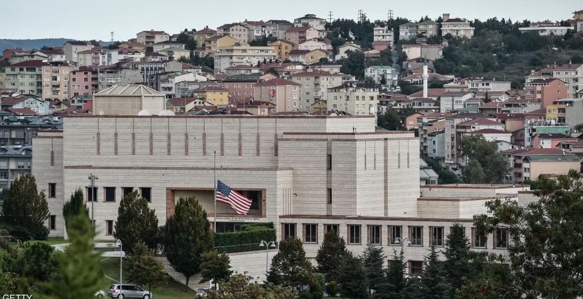 قضيته ادت الى توتر العلاقات مع الولايات المتحدة.. تركيا تطلق سراح متين طوبوز 5