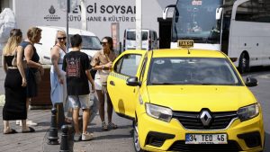هل تصبح رخص التاكسي في إسطنبول بقيمة 20 مليون ليرة؟