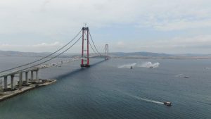 تكريم عالمي لجسر ‘جناق قلعة 1915’ في إسطبنول