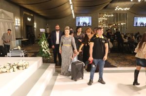نقوط زفاف عروس تركية: 8 كيلوغرامات من الذهب و6 مليون ليرة تركية نقداً “صور”