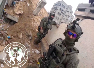 فيديو لمقاتلين أوكرانيين يشاركون في القتال بغزة