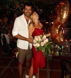 ماحقيقة خيانة كنان إميرزالي أوغلو.. الفنان التركي يعلق بـ"صورة" 1