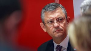 نتائج استطلاع انتخابي مثير على مكتب رئيس حزب الشعب الجمهوري