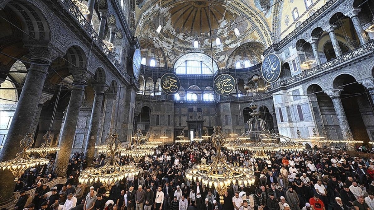 كل مساجد تركيا ستدعو لشهداء الجيش فجر الاحد 7