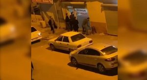 تطاير كراسي وطاولات في مقهى تركي 7