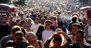 الأتراك أكثر سعادة في 2023: نسب الرضا تتجاوز التوقعات