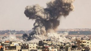 الحرب على غزة.. عشرات الشهداء بقصف مكثف على رفح وكمين “كبير جدا” في خان يونس