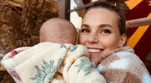 الممثلة التركية أصلي إنفر في دور الأمومة: موجة من الإعجابات من متابعيها