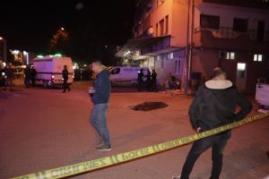 ليلة دامية في موغلا: إطلاق نار يودي بحياة امرأة على يد زوجها