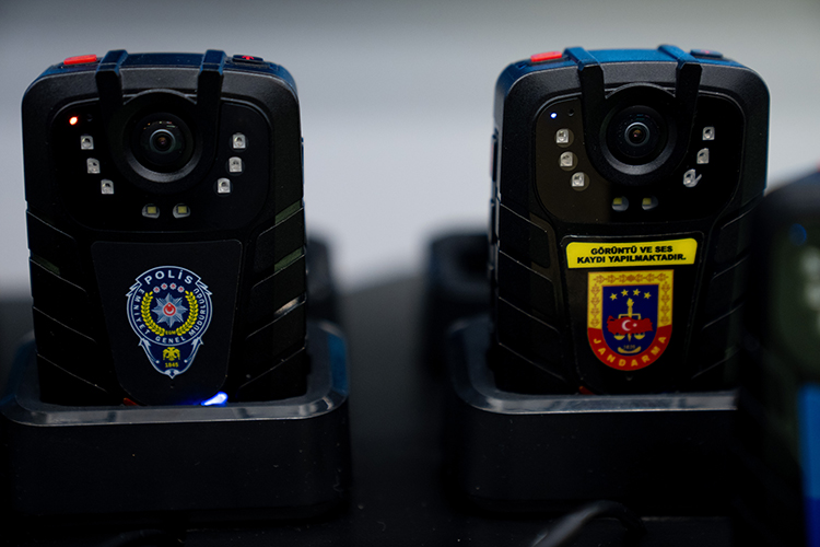 ثورة في تقنيات الأمان: أسيلسان تطور كاميرا ملابس ذكية لقوات الدرك