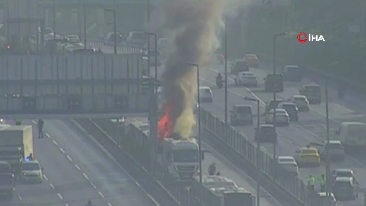 نجاة 25 سائحا سعوديا من حريق كبير في تركيا (فيديو) 1