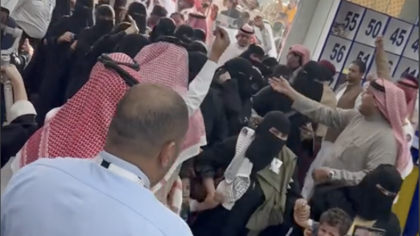 السعوديات وجدل فيديو حفلة جنيفر لوبيز.. القصة الكاملة 1