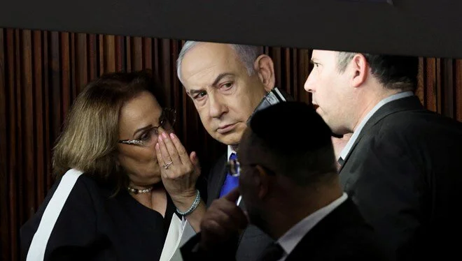 نتنياهو لا يغادر الملجأ الموجود تحت مكتبه.. لماذا؟ 17