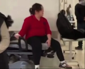 كارثة غذائية: 51 طالباً في المستشفى بعد تناول وجبات بلدية إسطنبول