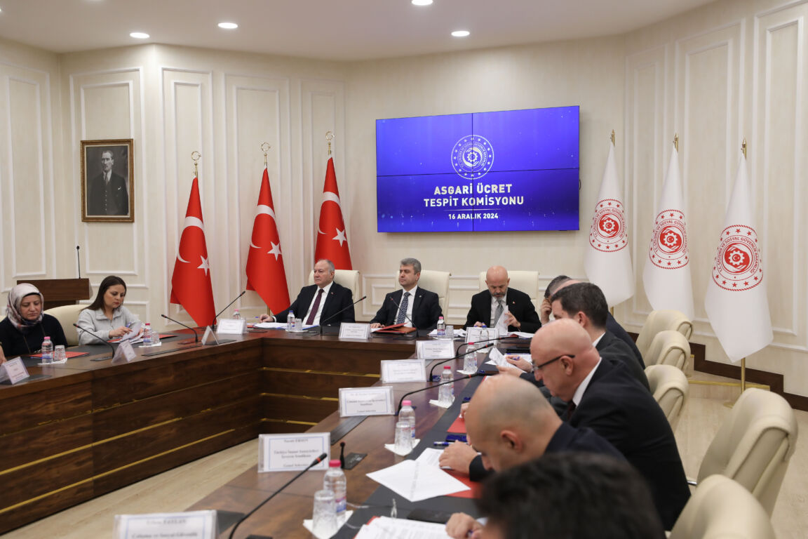 "خطوة متهورة" من اتحاد نقابات العمال التركي