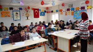 إلغاء الامتحان المهني.. 4 متطلبات جديدة تهم كل معلم في تركيا